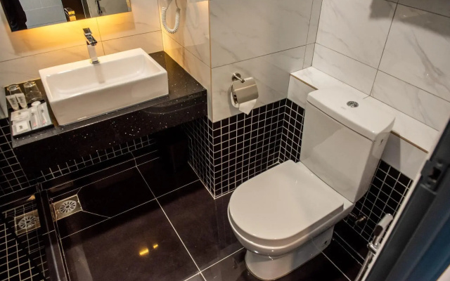 O&G Hotel Parit Buntar
