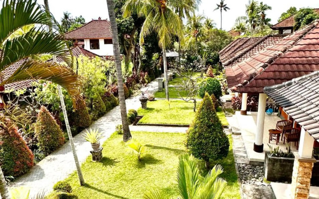 Puri Bali Lovina