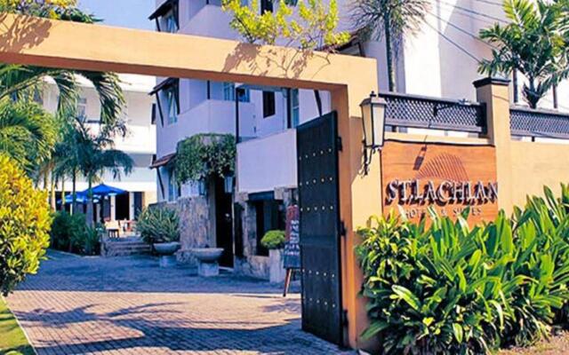 St. Lachlan Hotel & Suites