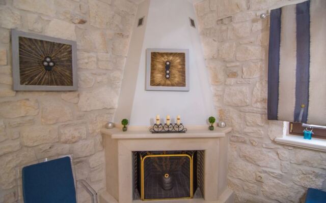 Olive Luxury Stone Villas