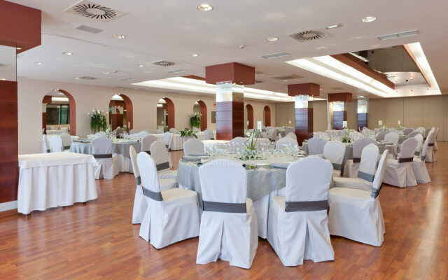 Olympia Hotel Events & Spa