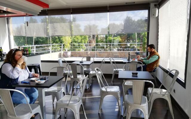 Hotel LB Lebrija by MA 22 Puntos