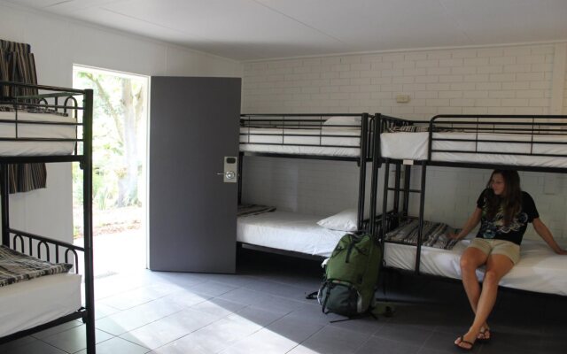 Nomads Noosa Backpackers Hostel
