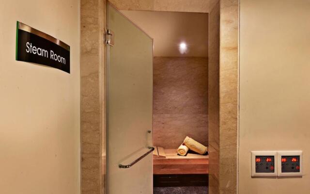 Leisure Inn Grand Chanakya