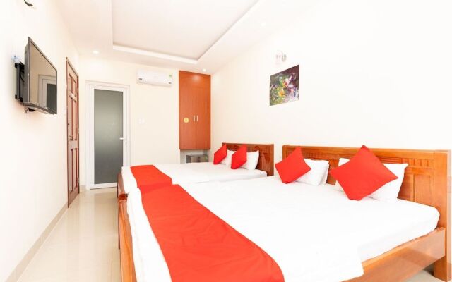 OYO 554 Happy Hotel