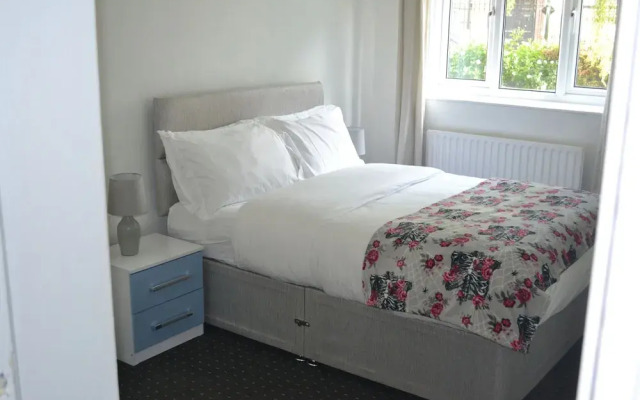 The Lambeth Apartment