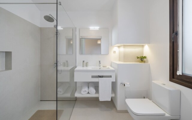 Country House With sea View, Southern Sunny House