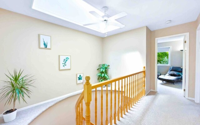 Spacious Family Home Close To Downtown With King Bed Num1