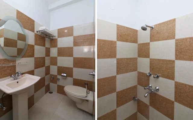 OYO 5452 Hotel Vindhwashni