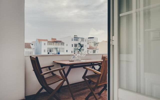Wide and Modern Apartment in Lisbon