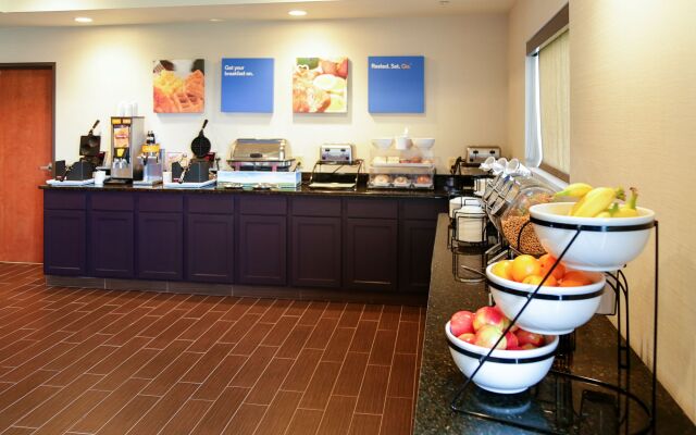 Comfort Inn & Suites Grinnell near I-80