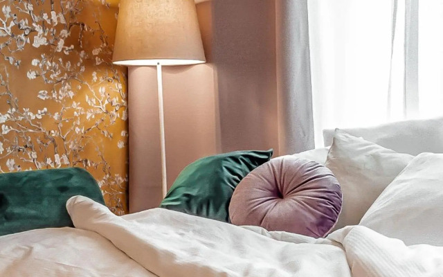 TurnKey Apartment Train Station