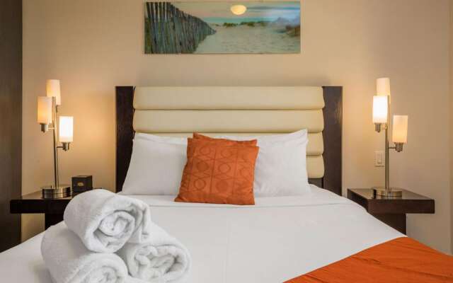 Luxury 1BR Condo Great Location Amenities