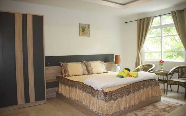 Narong Ek Residence View & Pool Villa
