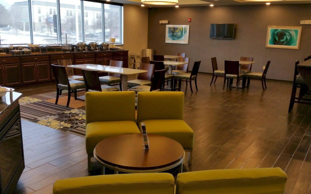 Best Western Plus Boardman Inn & Suites