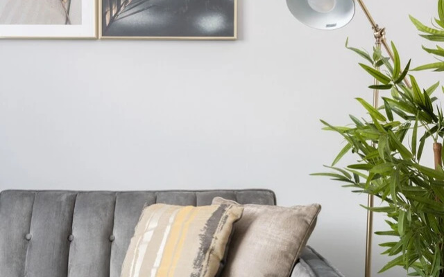 Modern 4-Bedroom Apart near Aldgate East