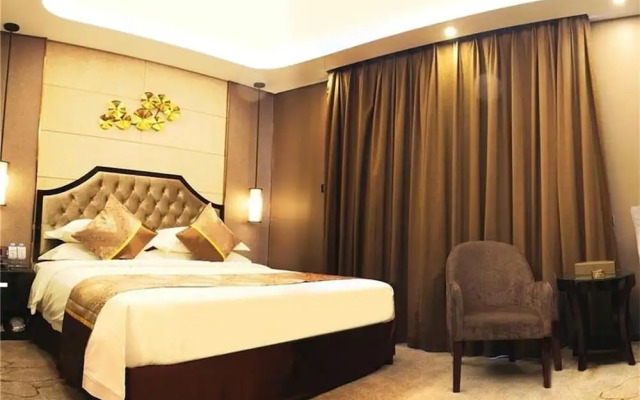 Pullanoman Holiday Inn