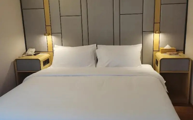 Ji Hotel Xinchang dafosi