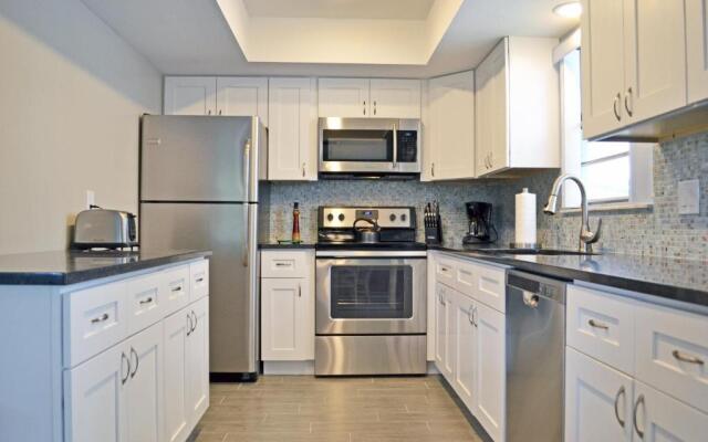 Crescent Beach 1015 #4