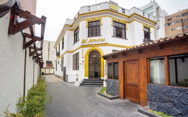 El Monarca Miraflores