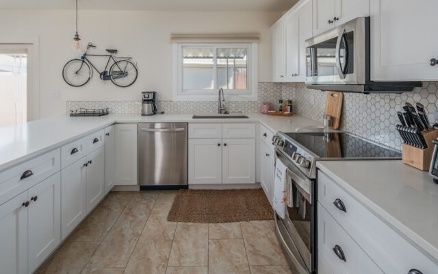 Spacious 4BR Townhouse by WanderJaunt