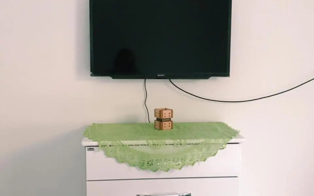 Suíte com cozinha no quintal da casa