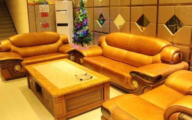 Dongyang hongtai business hotel