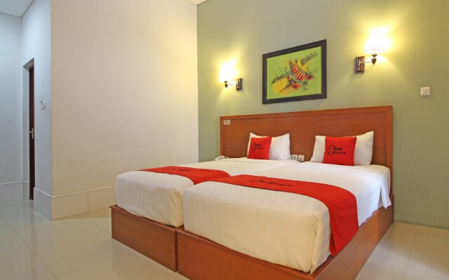 Reddoorz Premium near Sleman City Hall