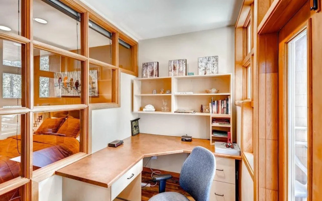 River Glen 106c 2 Bedroom Condo by RedAwning