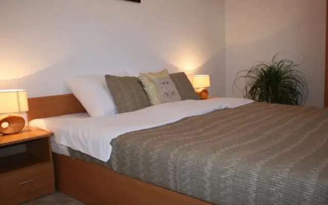 Apartment Lorka