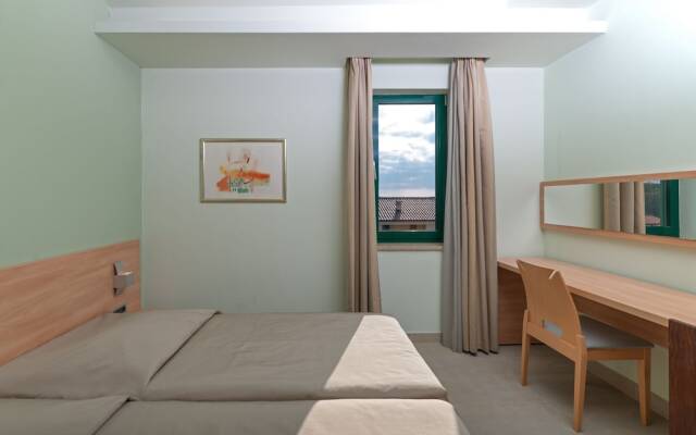 Maistra Apartments Petalon