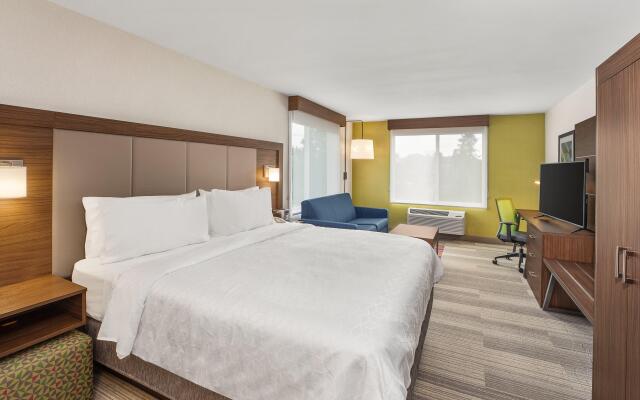 Holiday Inn Express & Suites Tacoma, an IHG Hotel