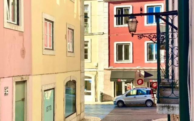 Chiado Apartment with Terrace 1