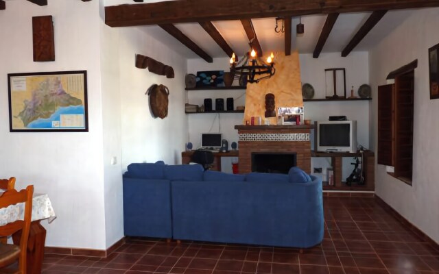 Malaga 101846 3 Bedroom Holiday home By Mo Rentals