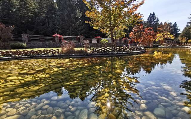 All Seasons Paradise