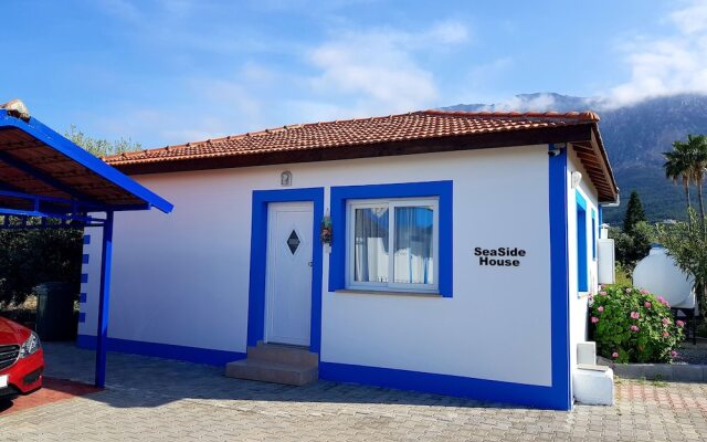 Seaside House 2 Double Bedrooms With Spectacular Mountain Sea View