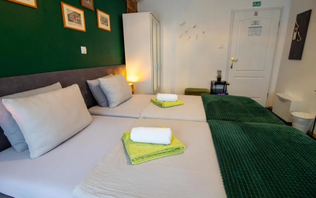 Rooms BAUMAN