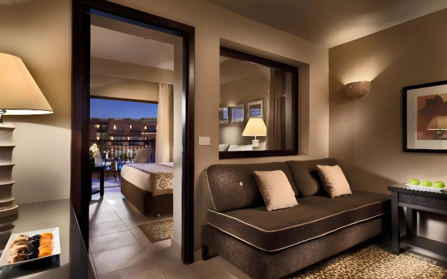 JAZ Oriental, Almaza Bay