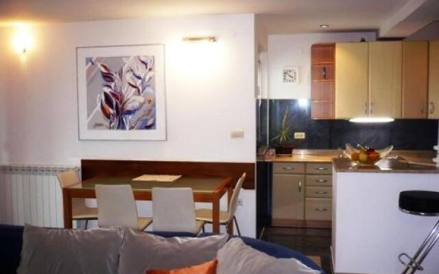 Apartmani Karmen Pula