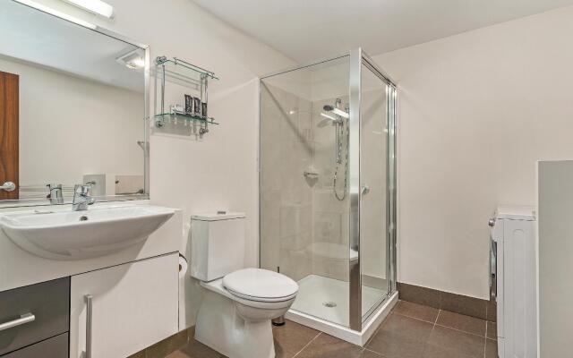 Mantra One Sandy Bay Road
