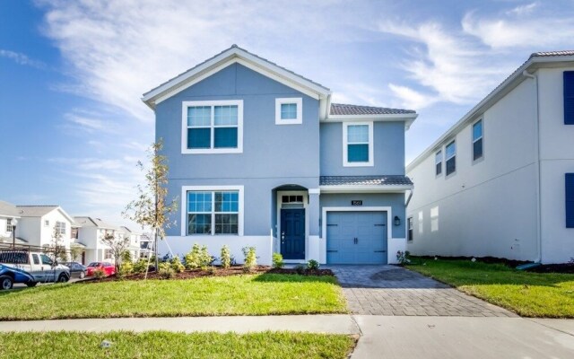 Amazing House! - Champions Gate -1561TL