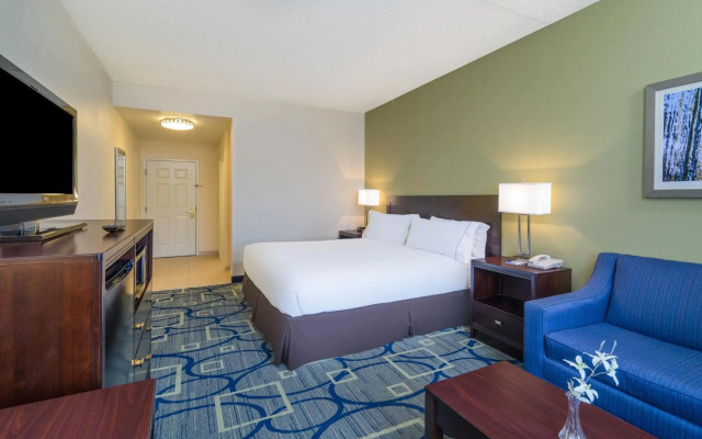 Holiday Inn Express Hotel & Suites Easton by IHG