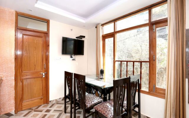 OYO 12060 Home Hill View 3BHK Bharari