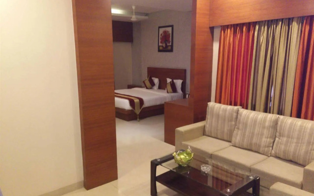 Hotel Shri Khedapati International
