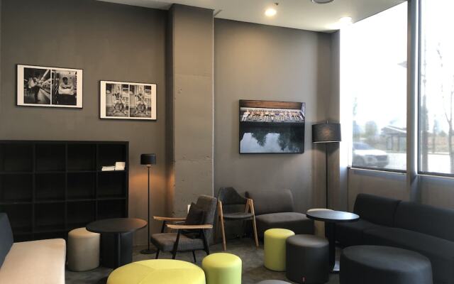 The november stay in Canal walk