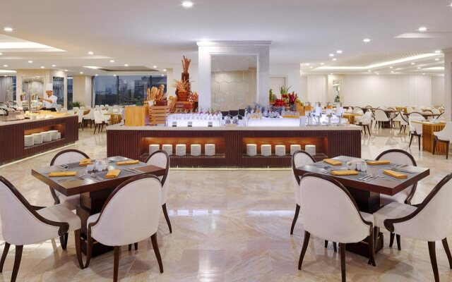 Melia Vinpearl Danang Riverfront