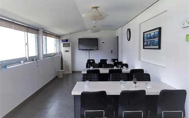 CnC Hotel