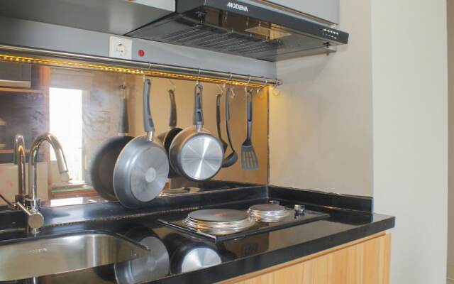 Wonderful 1Br Apartment At Mustika Golf Residence