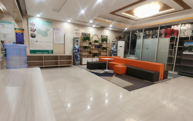GreenTree Alliance ZhangJiaKou Jingkai District Weisan Road Railway Station Hotel