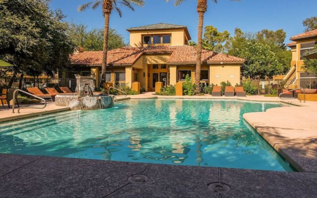 FRONTDESK North Scottsdale Paradise Valley Apts